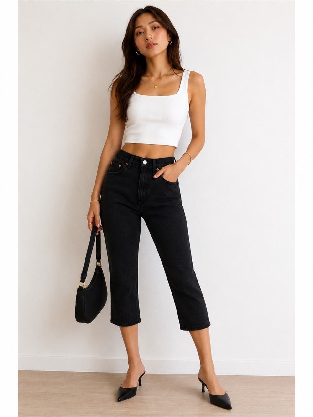 NWT Levi’s Wedgie Capri Jeans Black High Rise Size 25 Stretch Cropped Denim
